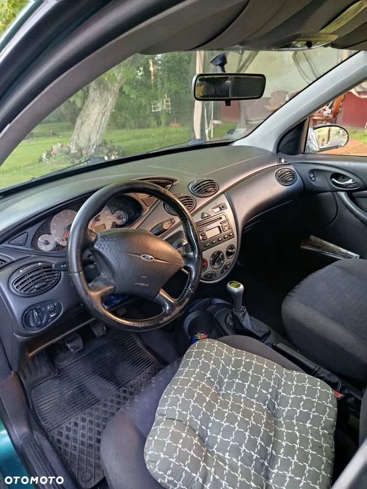 Ford Focus - 5