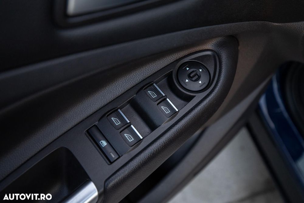 Ford Kuga 2.0 TDCi 4WD Powershift Trend - 29