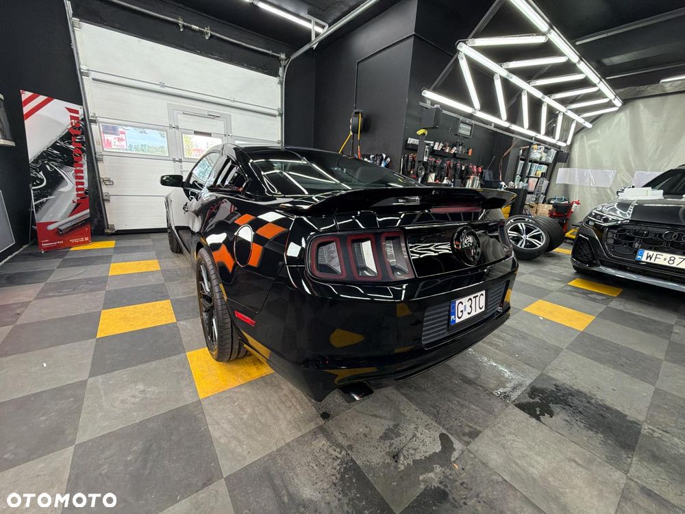 Ford Mustang 3.7 V6 Premium - 37