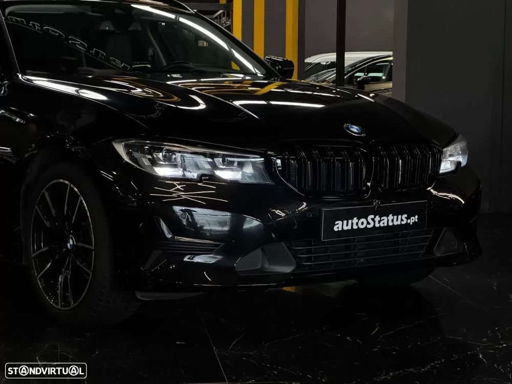 BMW 318 d Touring Auto - 3