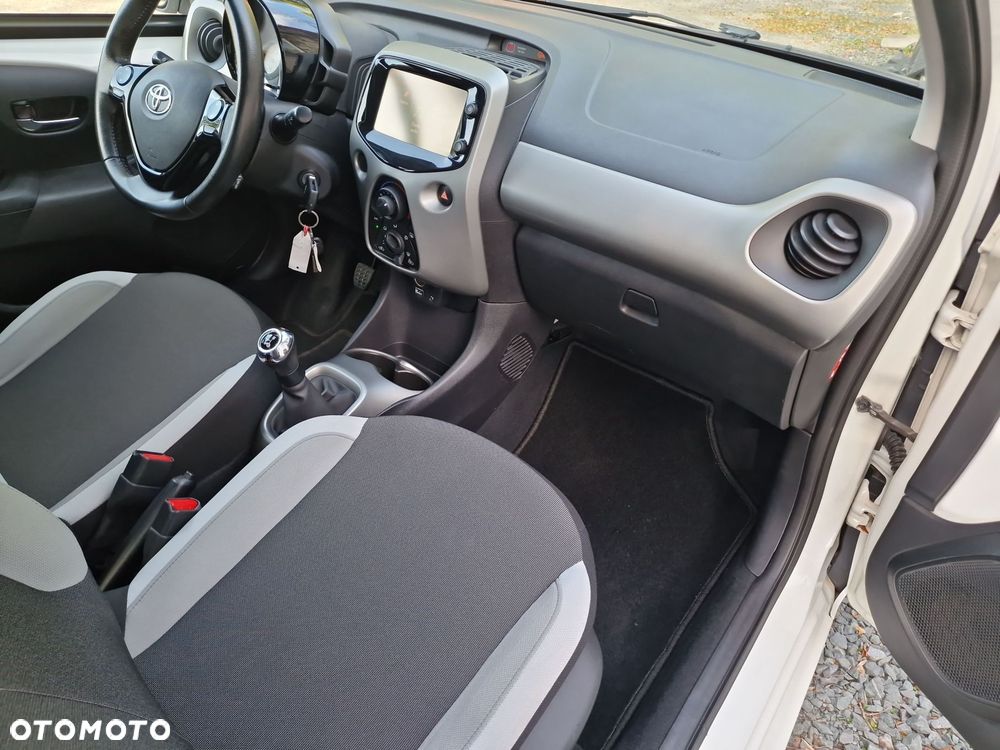 Toyota Aygo - 16