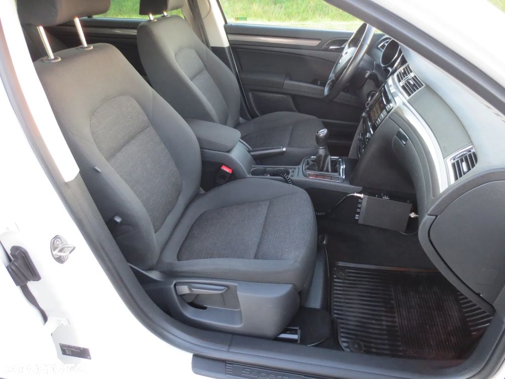 Skoda Superb - 14