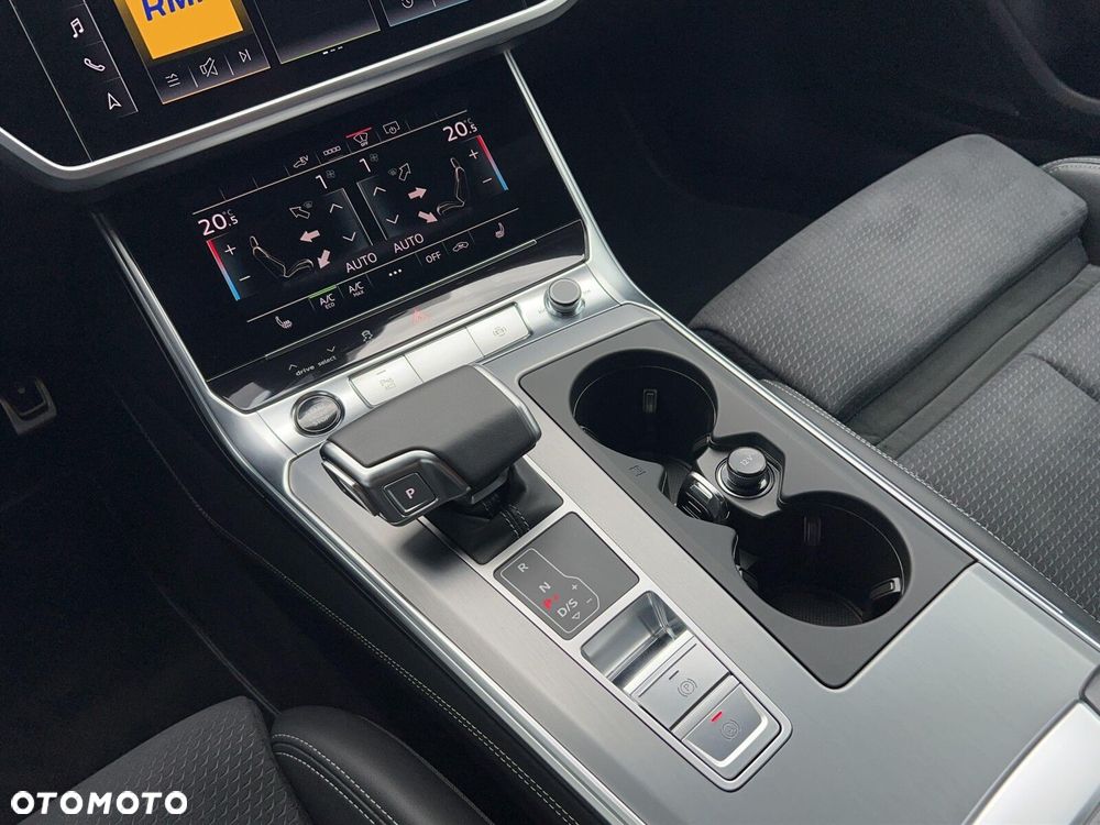 Audi A6 Avant - 22