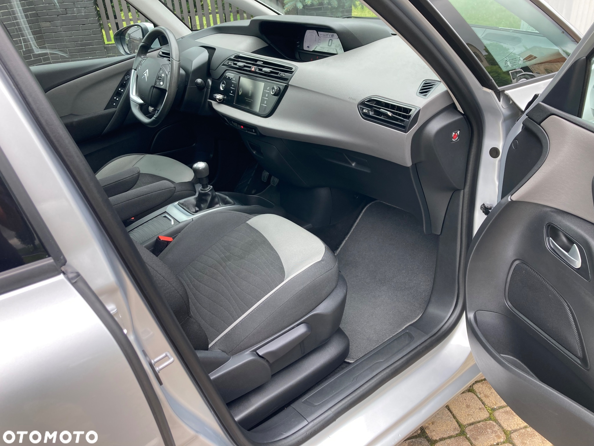 Citroën C4 Picasso - 8