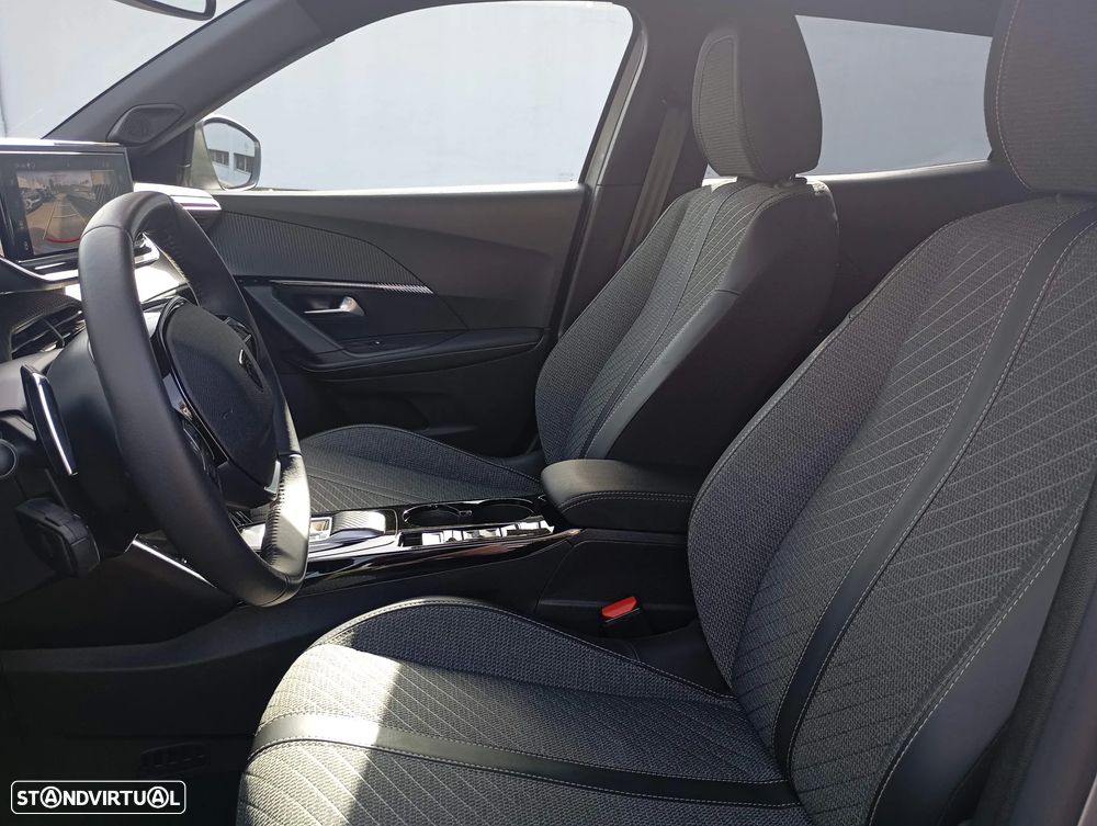 Peugeot 2008 1.2 Hybrid Allure e-DCS6 - 7