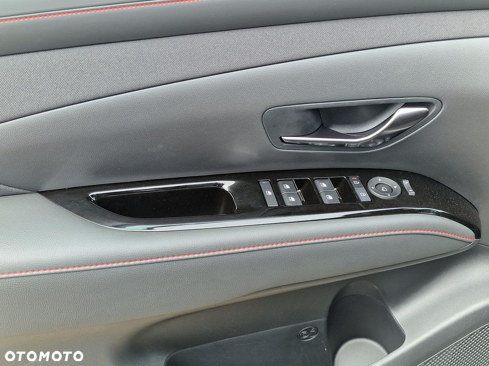 Hyundai Tucson 1.6 T-GDi 48V N-Line 2WD DCT - 11