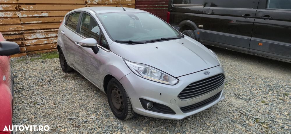Ford Fiesta 1.0 EcoBoost Start-Stop Titanium - 6