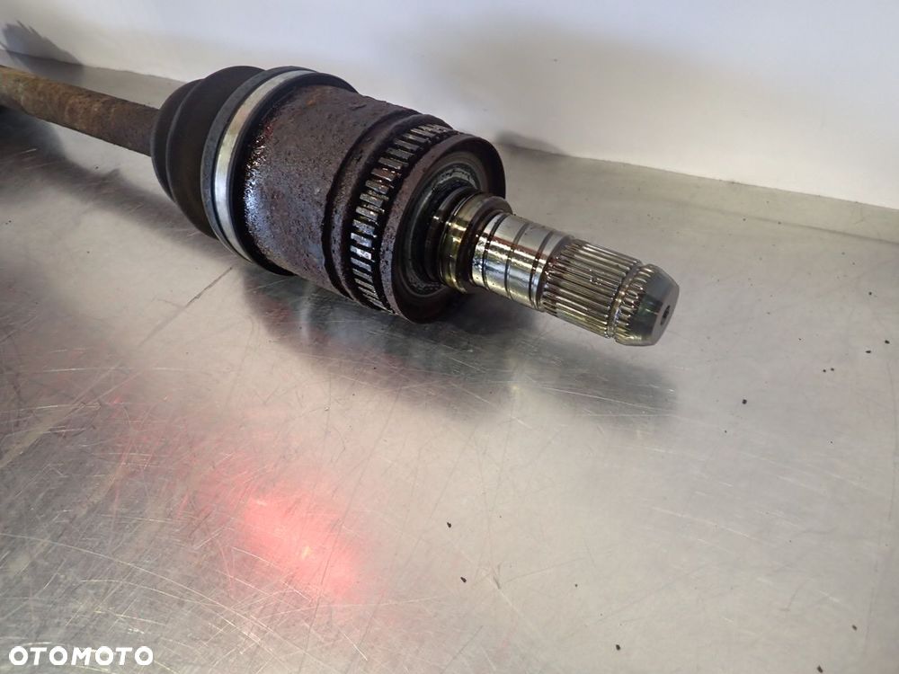 PÓŁOŚ LEWA TYLNA INFINITI M37X - 2