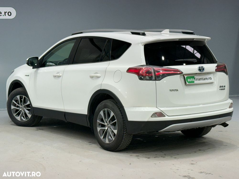 Toyota RAV4 2.5 VVT-i 4x4 Luxury - 6