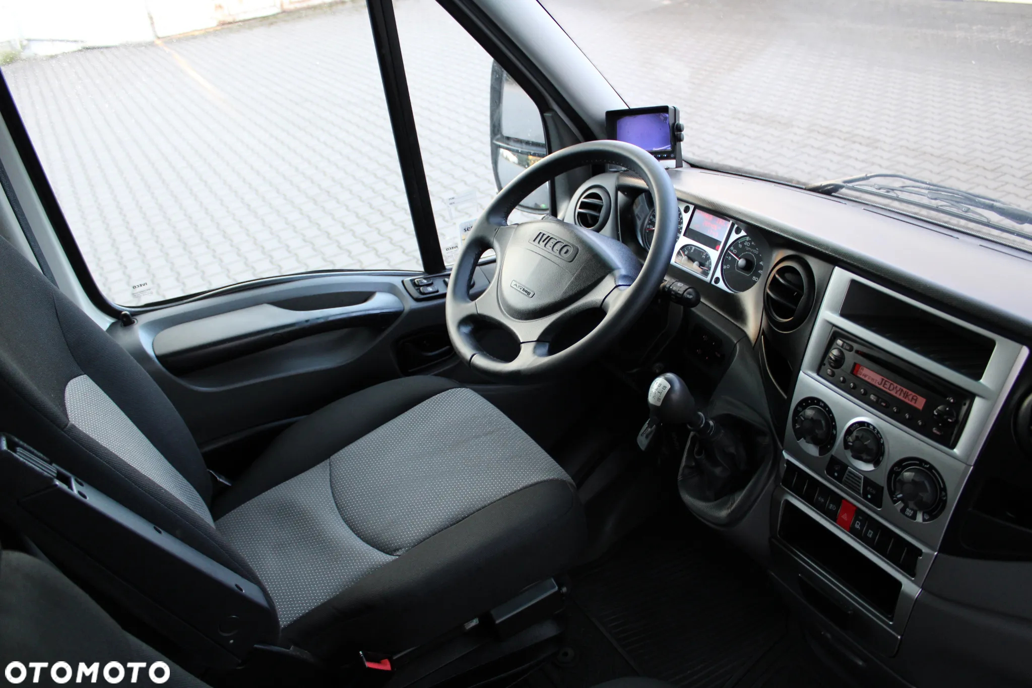 Iveco 35C18 KONTENER - 8