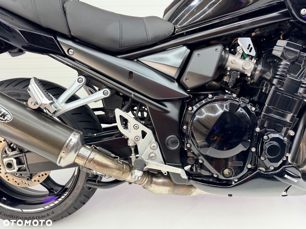 Suzuki Bandit - 24