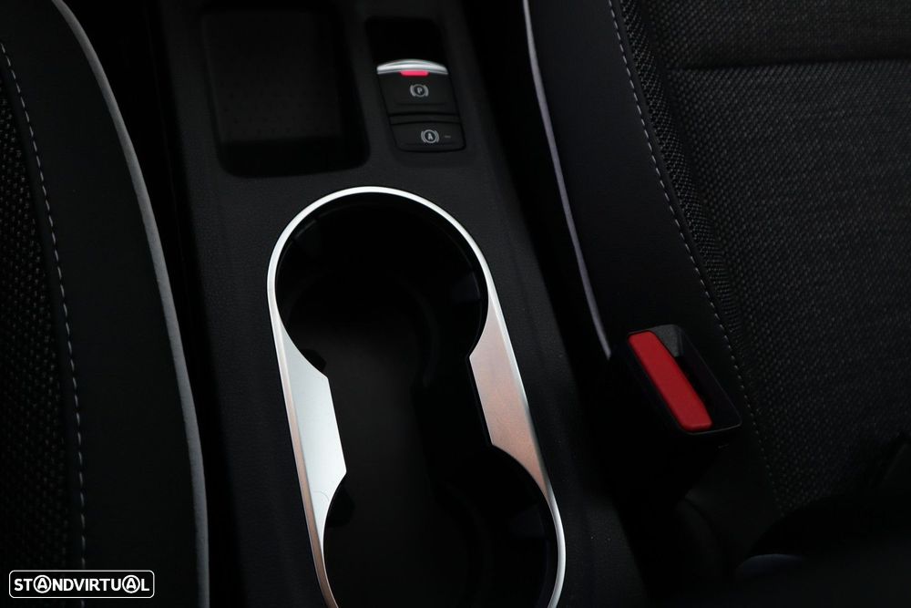 Renault Captur 1.0 TCe Intens Bi-Fuel - 41