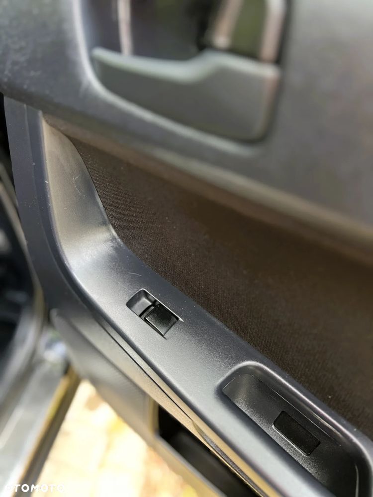 Mitsubishi Lancer - 30