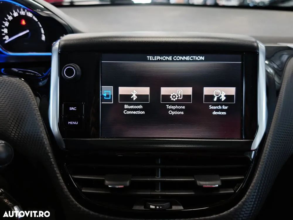 Peugeot 2008 1.2 PureTech Turbo EAT6 S&S Allure - 17