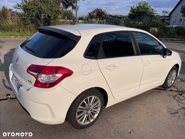 Citroën C4 HDi 90 Attraction - 7