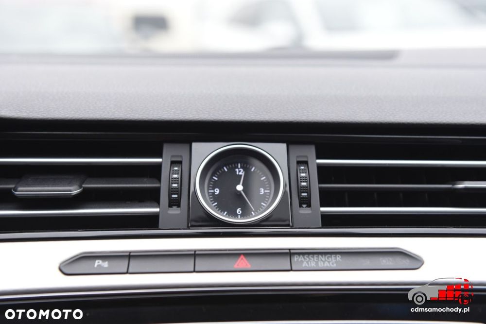 Volkswagen Passat - 30