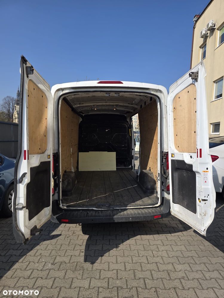 Ford Transit - 10