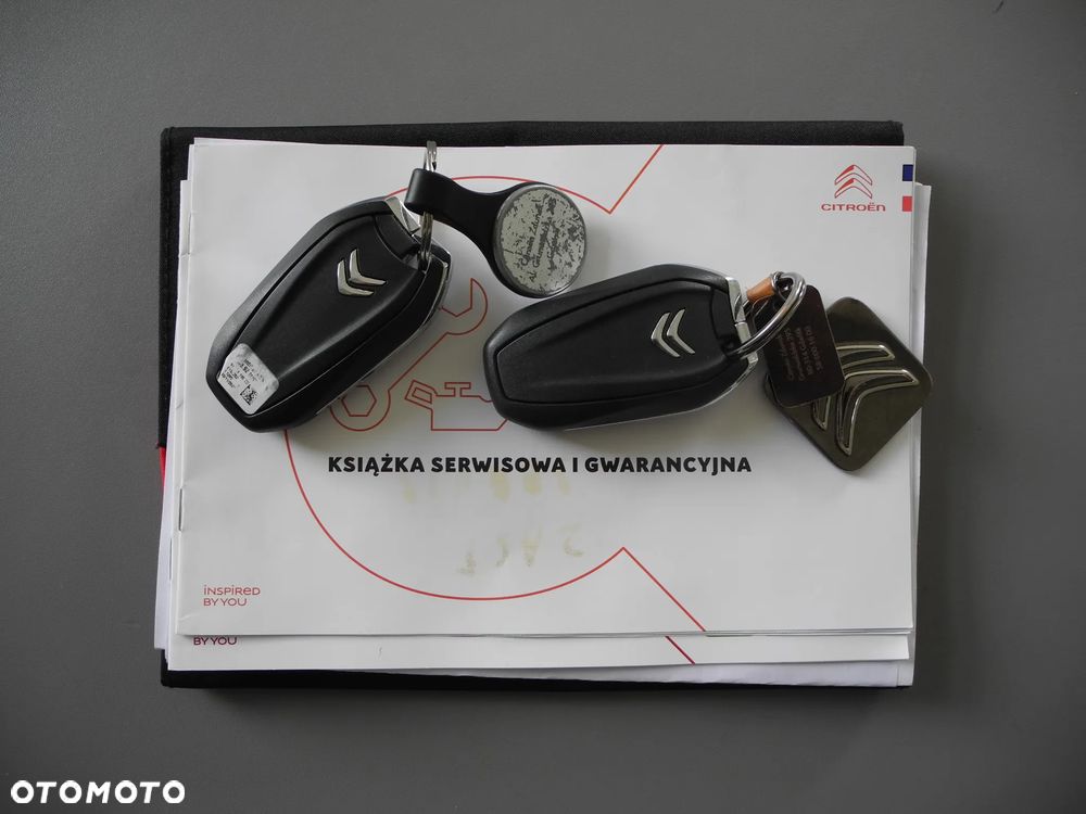Citroën C3 1.2 PureTech Shine - 27