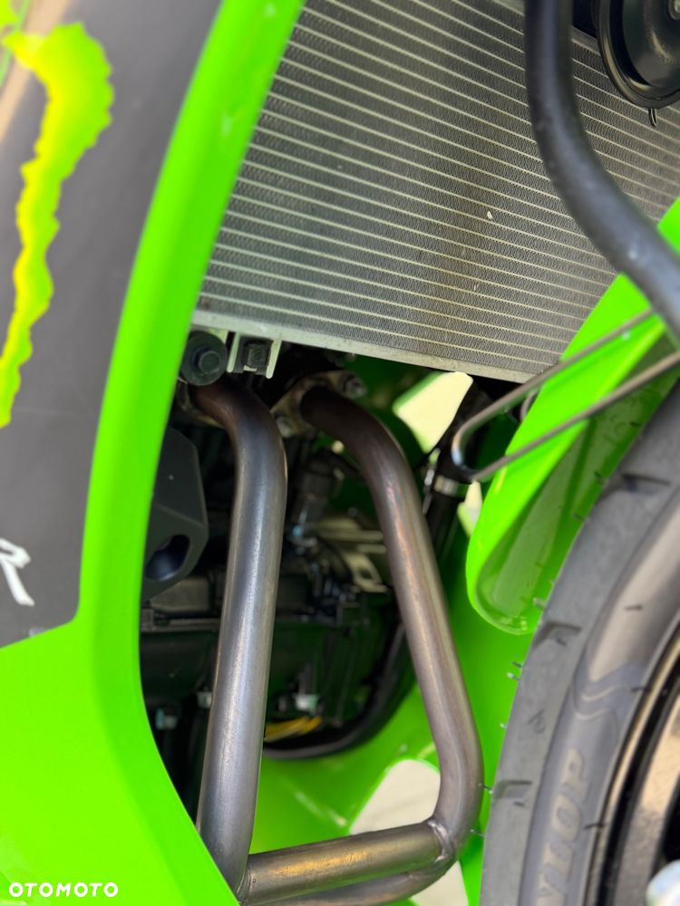Kawasaki Ninja 250R - 4