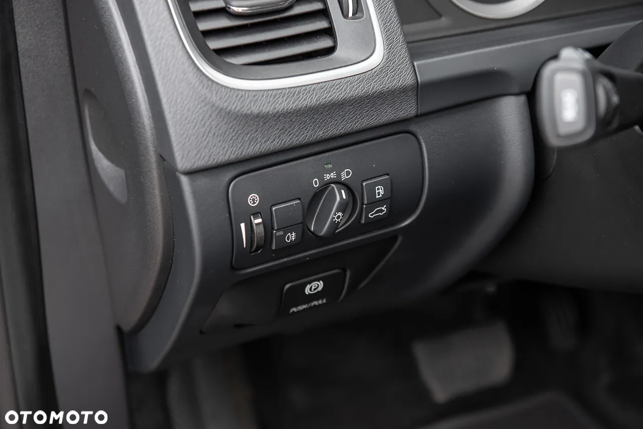 Volvo S60 T6 AWD Geartronic Summum - 19