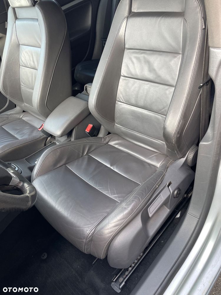 Volkswagen Golf R32 DSG - 16