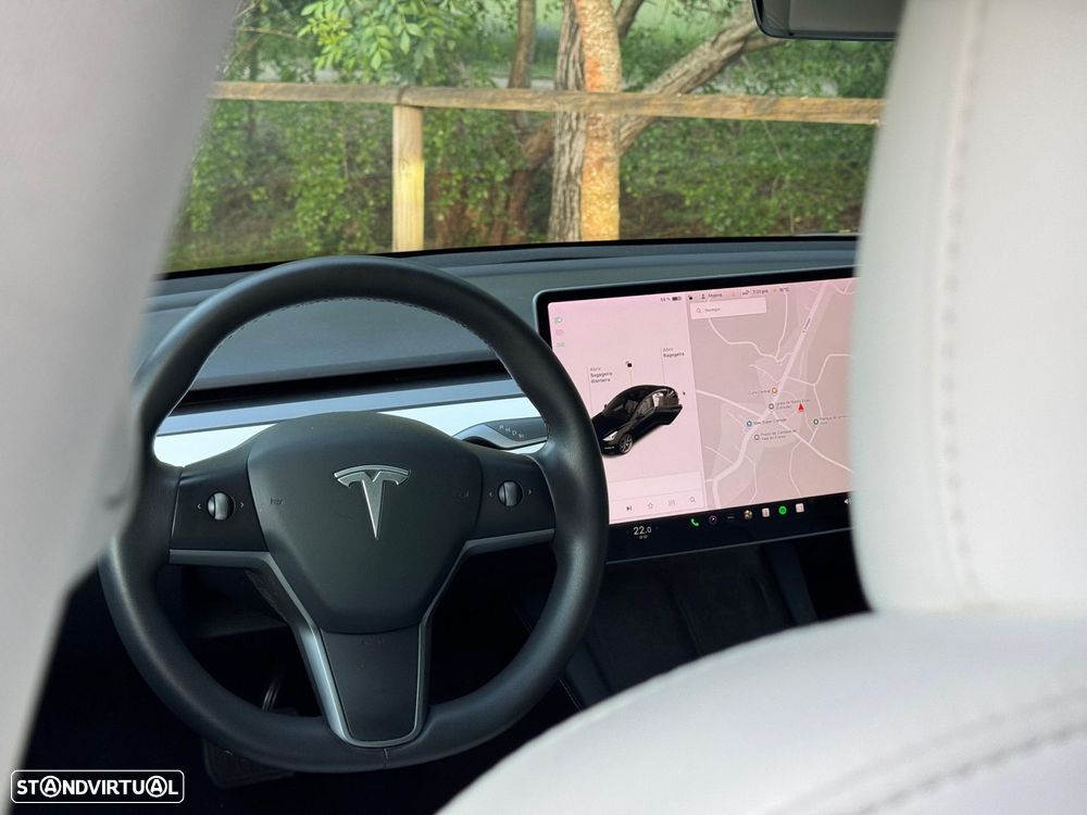 Tesla Model 3 Long-Range Dual Motor AWD - 18