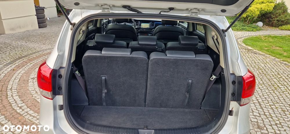 Kia Carens 1.6 GDI Business Line 7os EU6 - 24