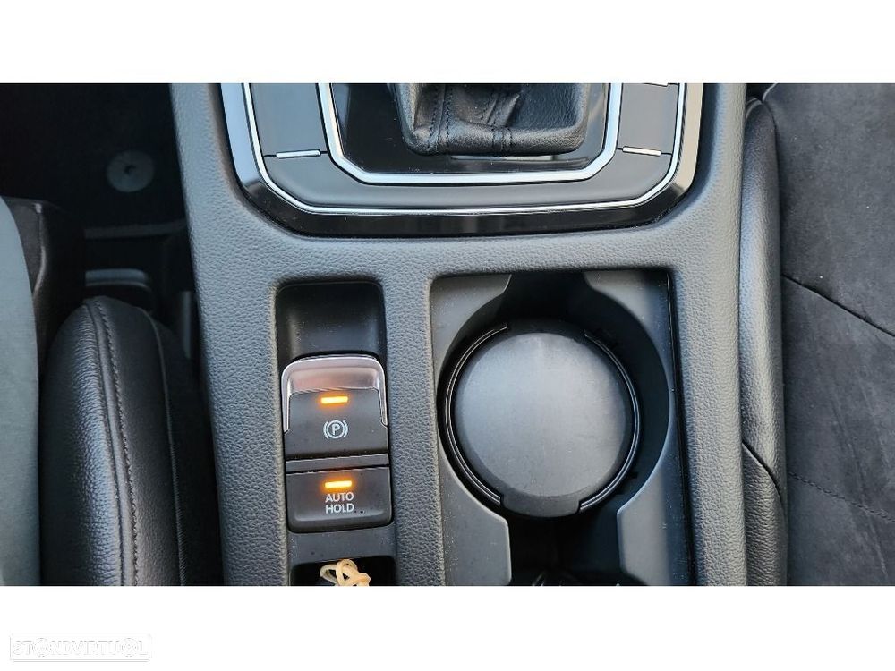 VW Arteon 2.0 TDI Elegance DSG - 26