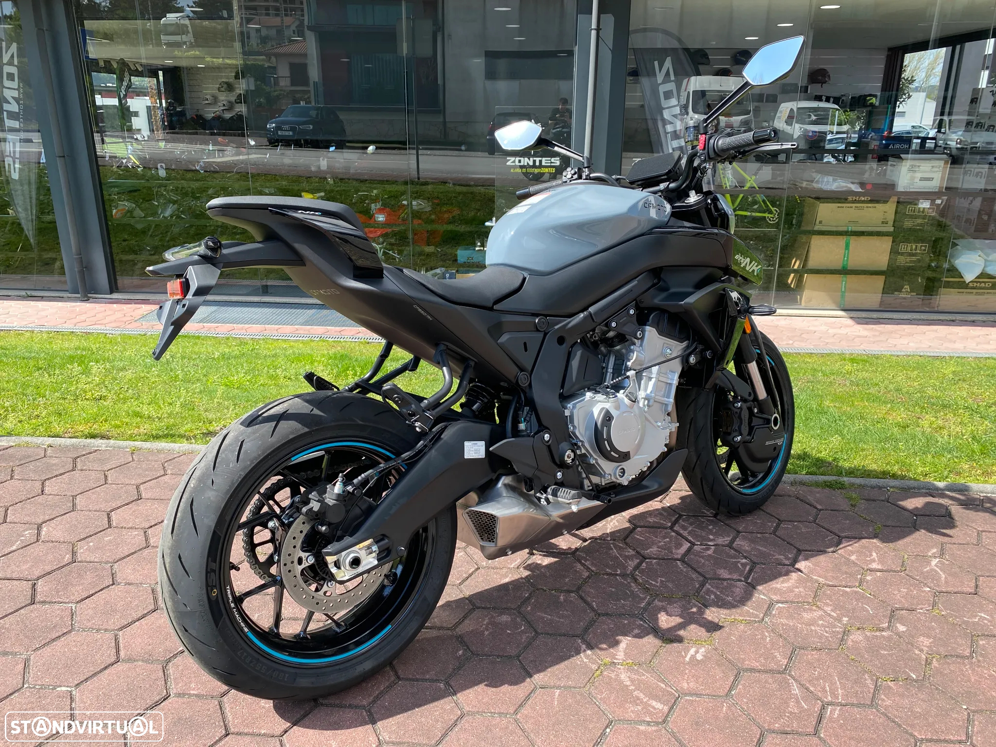 CF Moto 675NK NK 675 - 3