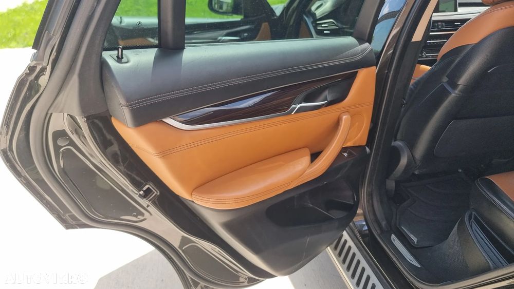 BMW X6 xDrive40d - 15
