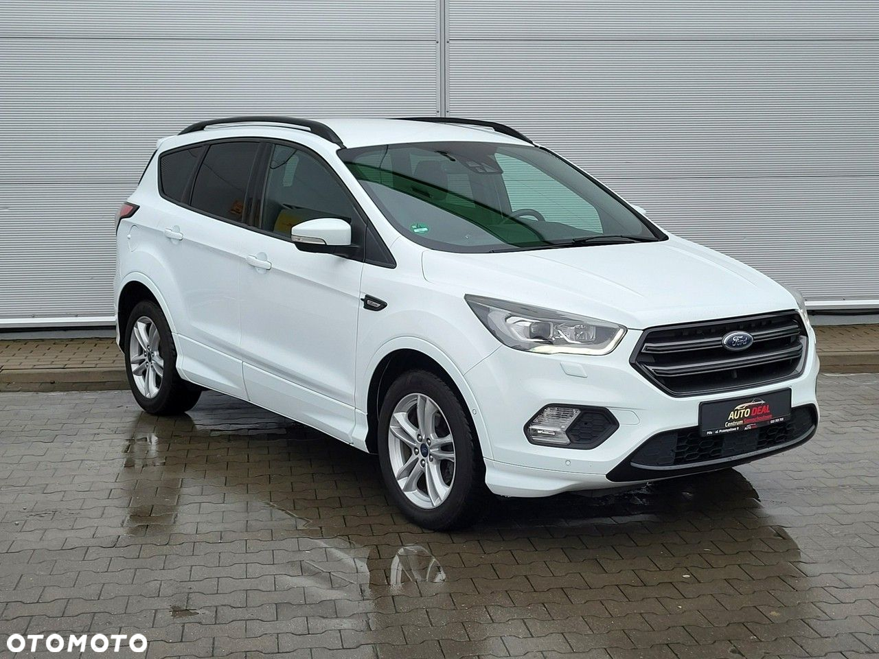 Ford Kuga - 2