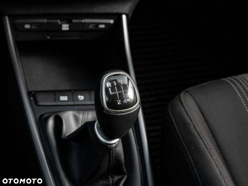Hyundai Bayon 1.0 T-GDI Modern - 17