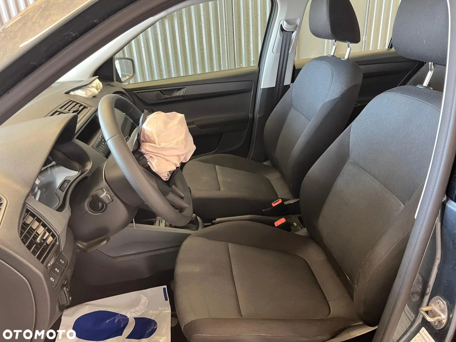 Skoda Fabia 1.0 MPI Active - 8