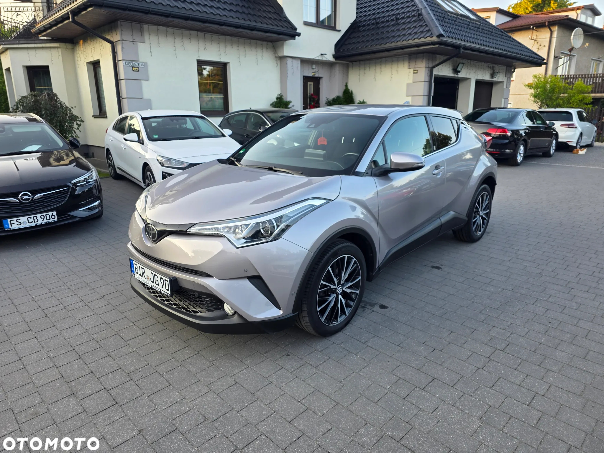 Toyota C-HR 1.2 Turbo Team Deutschland - 8