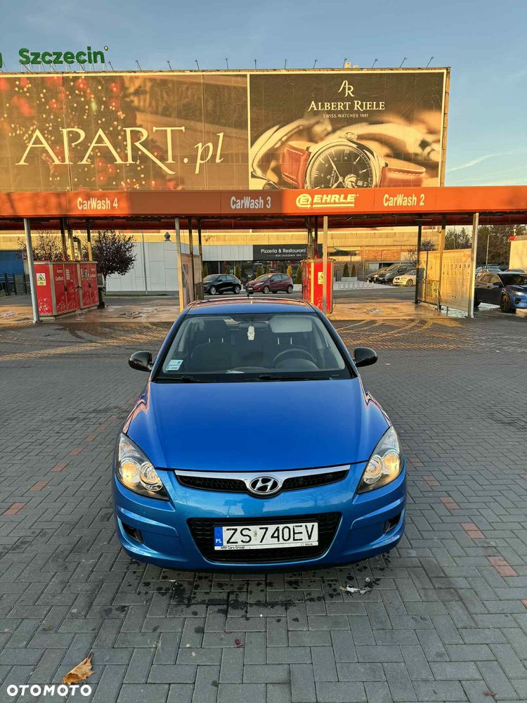 Hyundai i30 1.6 CRDi Classic + - 2