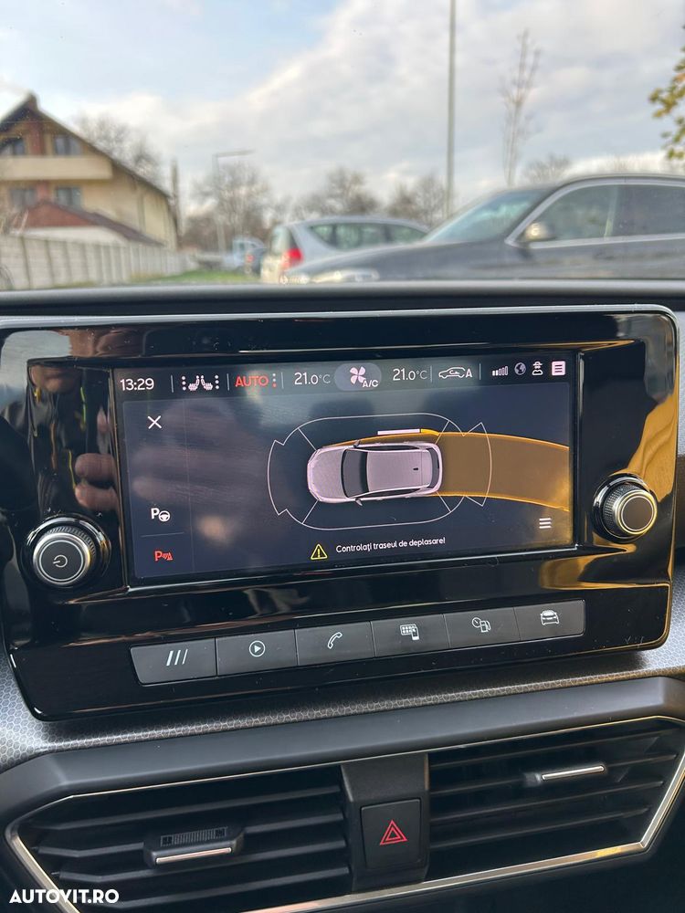 Seat Leon Sportstourer 2.0 TDI Style - 17