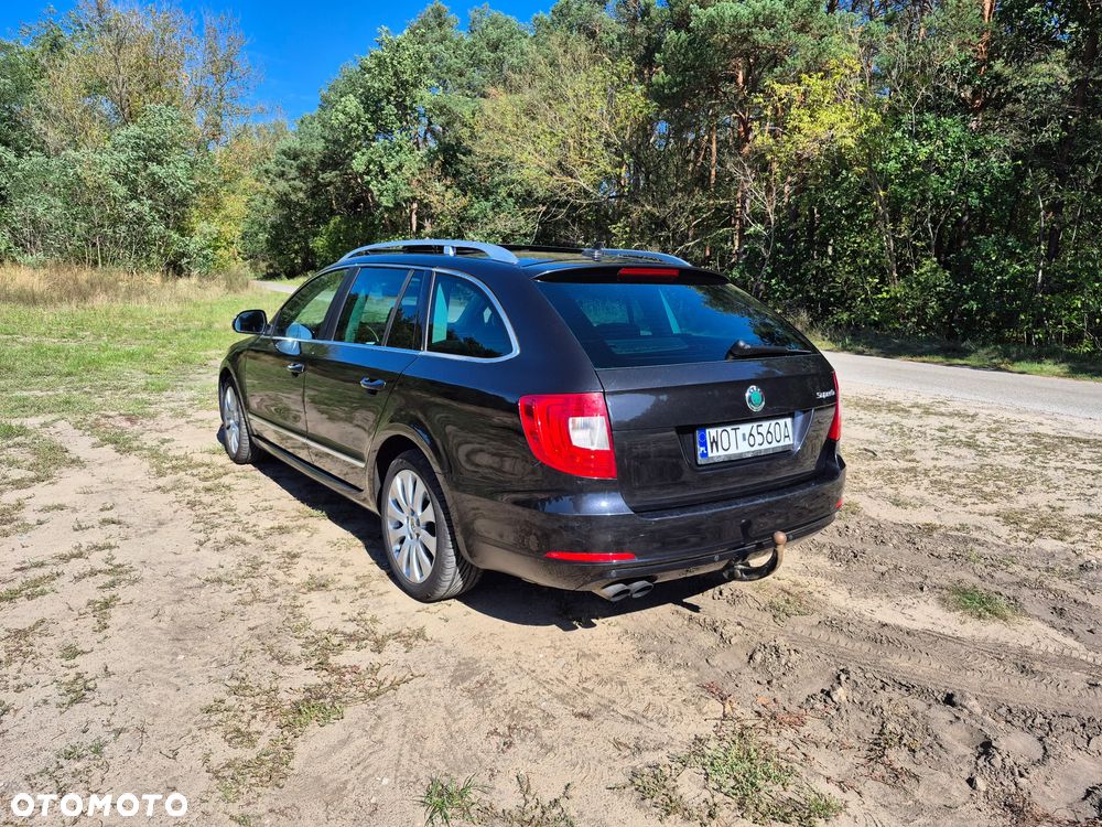 Skoda Superb 1.8 TSI Elegance DSG - 7