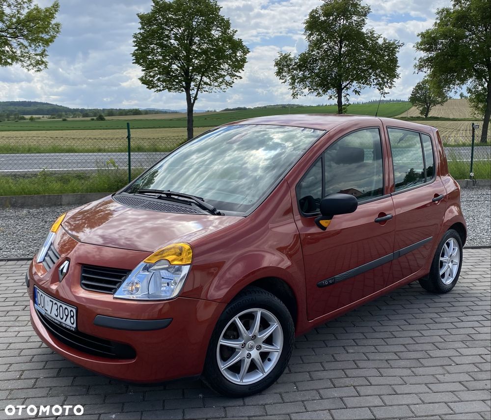 Renault Modus - 2