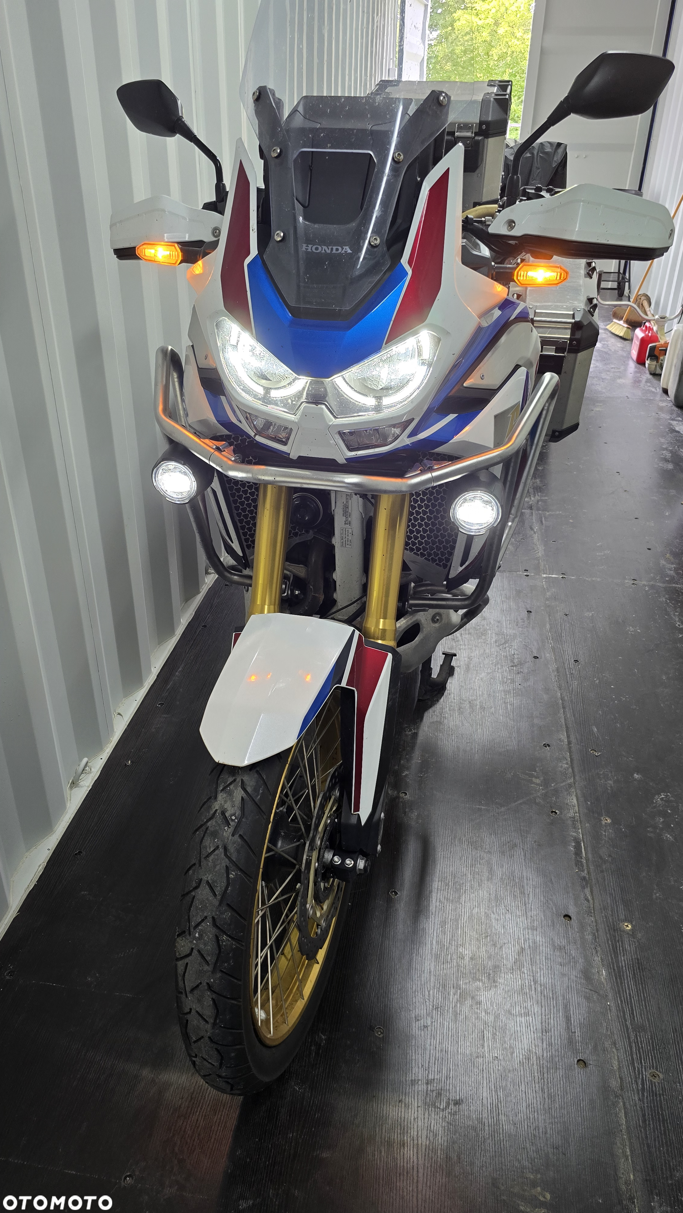 Honda CRF - 10