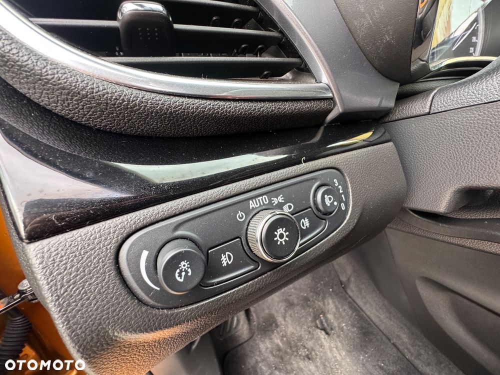 Opel Mokka X 1.4 T Color Edition S&S - 18