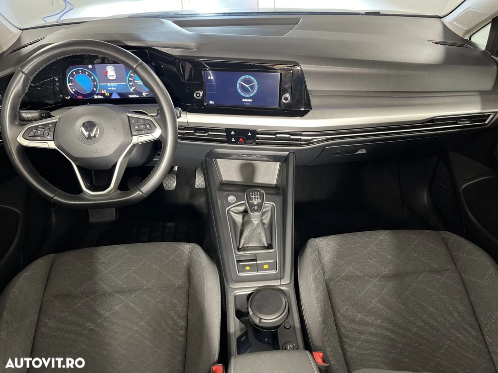 Volkswagen Golf - 13