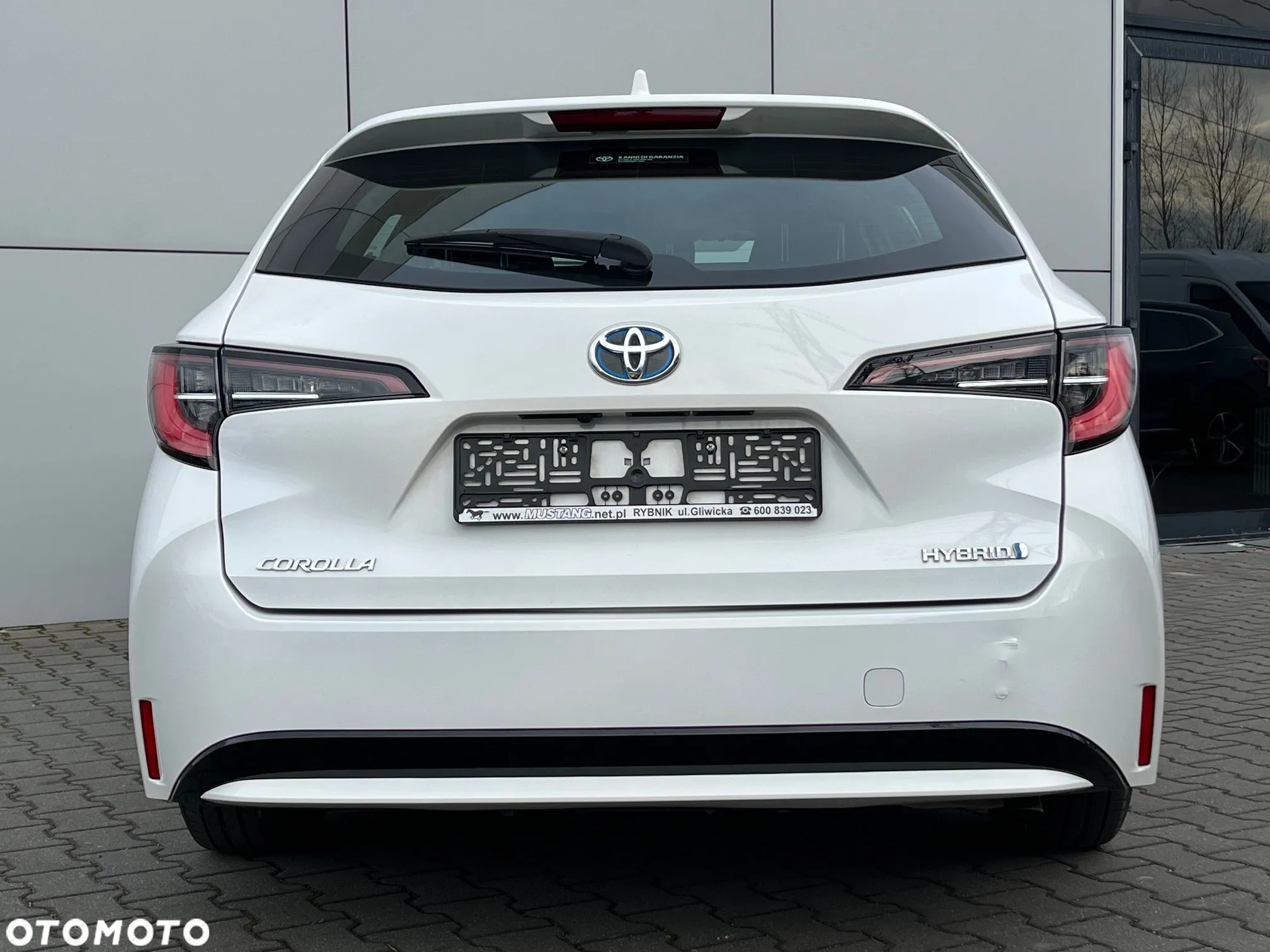 Toyota Corolla 1.8 Hybrid Comfort - 12