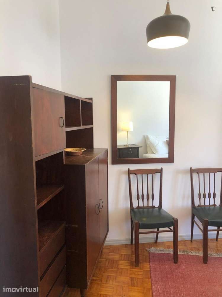Quarto - localizado em Anjos Lisbon - Grande imagem: 5/39