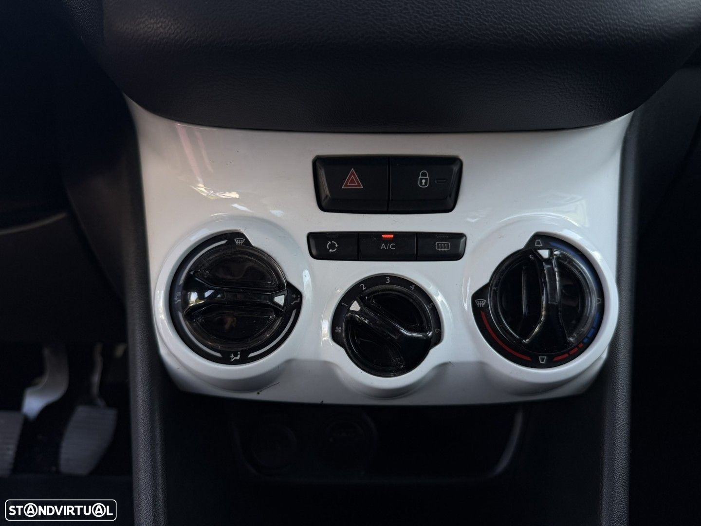 Peugeot 208 PureTech 68 Like - 12