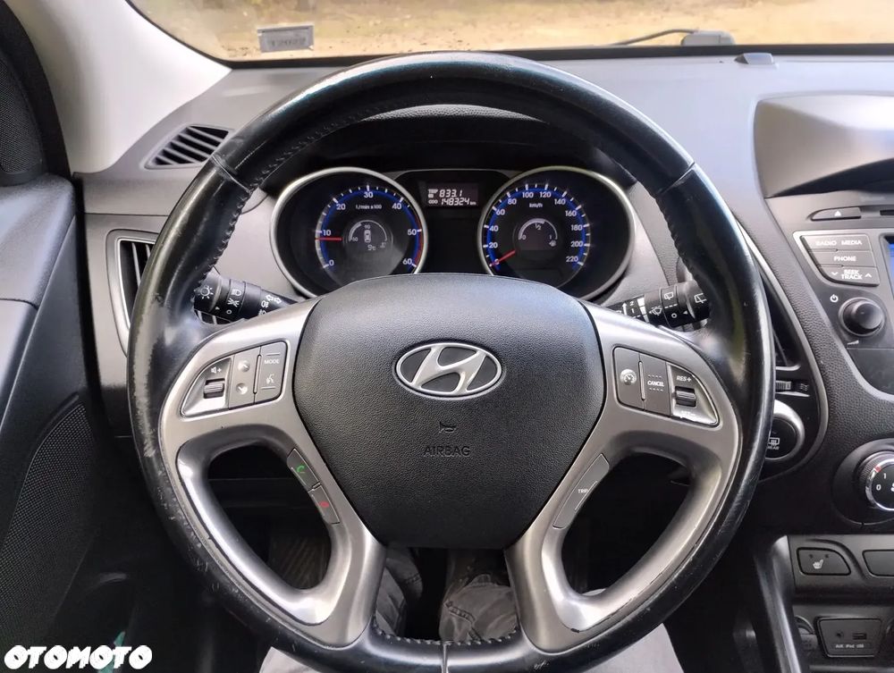 Hyundai ix35 - 10