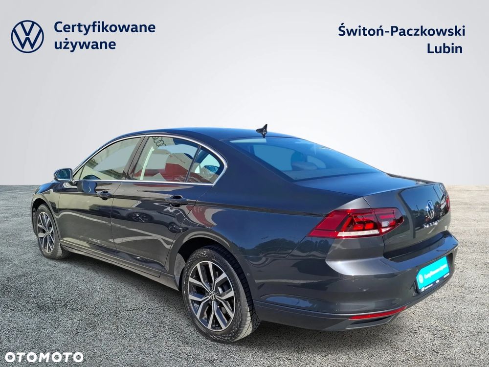 Volkswagen Passat 2.0 TDI EVO Business - 12