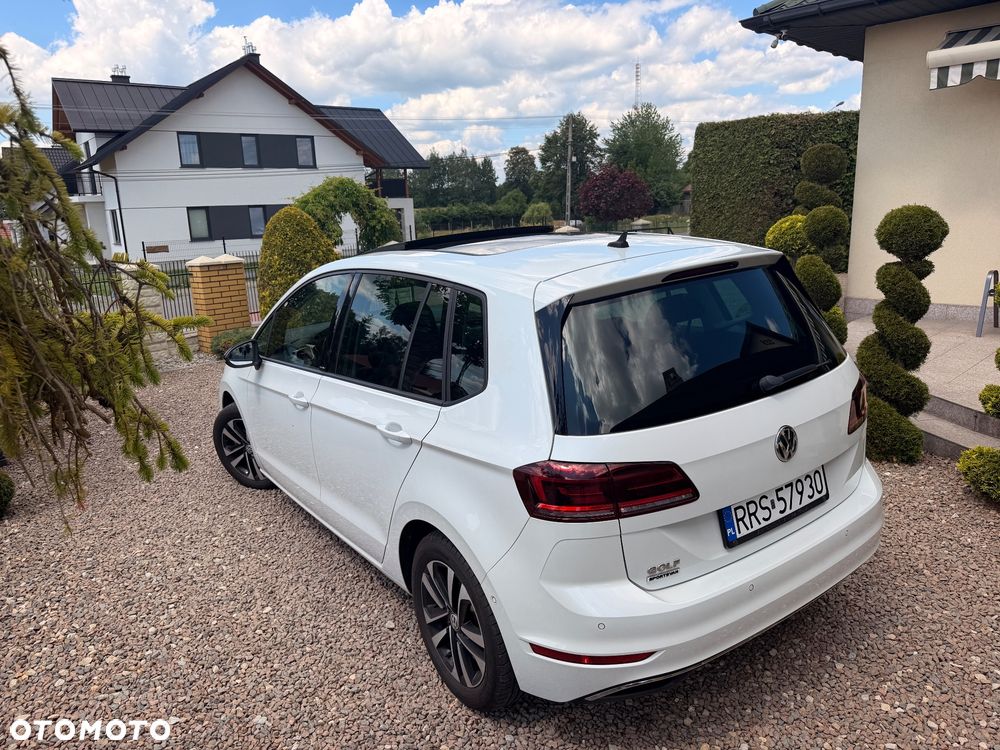 Volkswagen Golf Sportsvan - 2