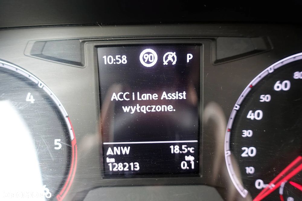 Volkswagen T-Roc 2.0 TDI SCR 4MOTION DSG R-Line - 18