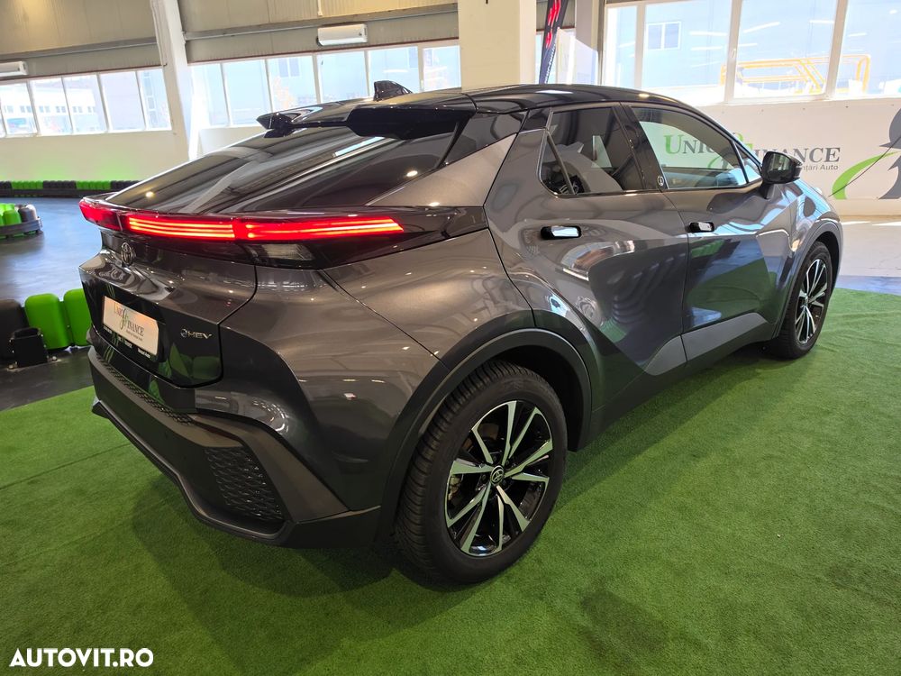 Toyota C-HR 1.8 Hybrid Team Deutschland - 7