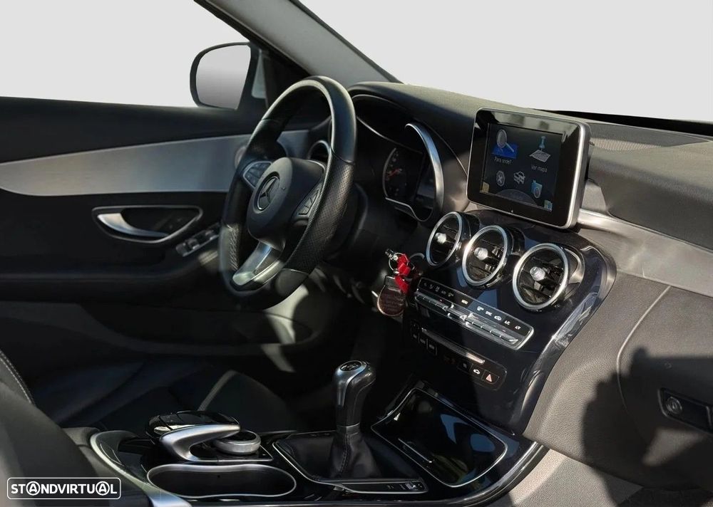 Mercedes-Benz C 180 - 11